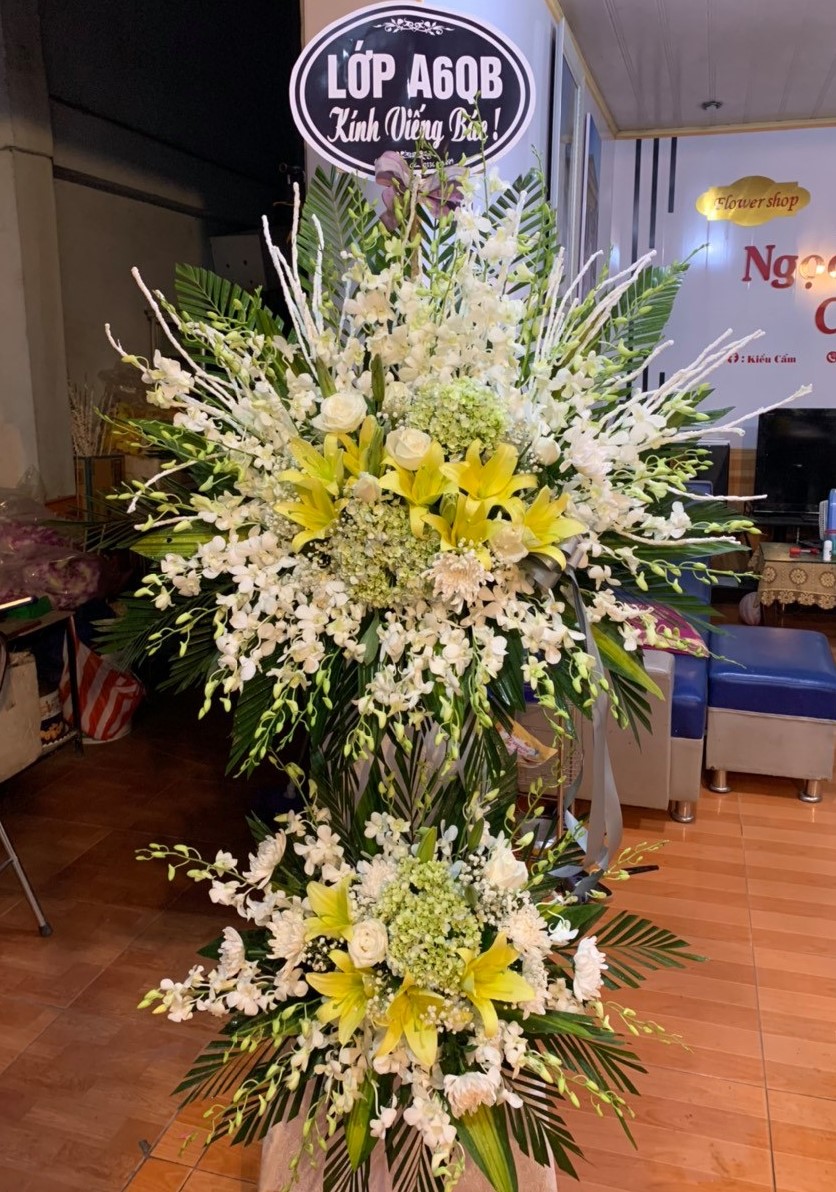 Hoa viếng tang huyện Bình Sơn