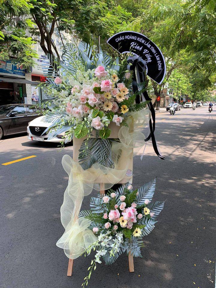 Shop hoa thành phố Huế