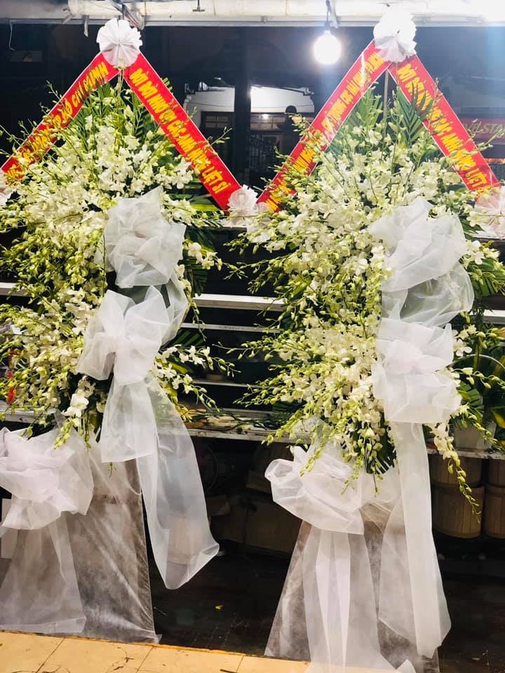 Gửi hoa chia buồn thành phố Huế