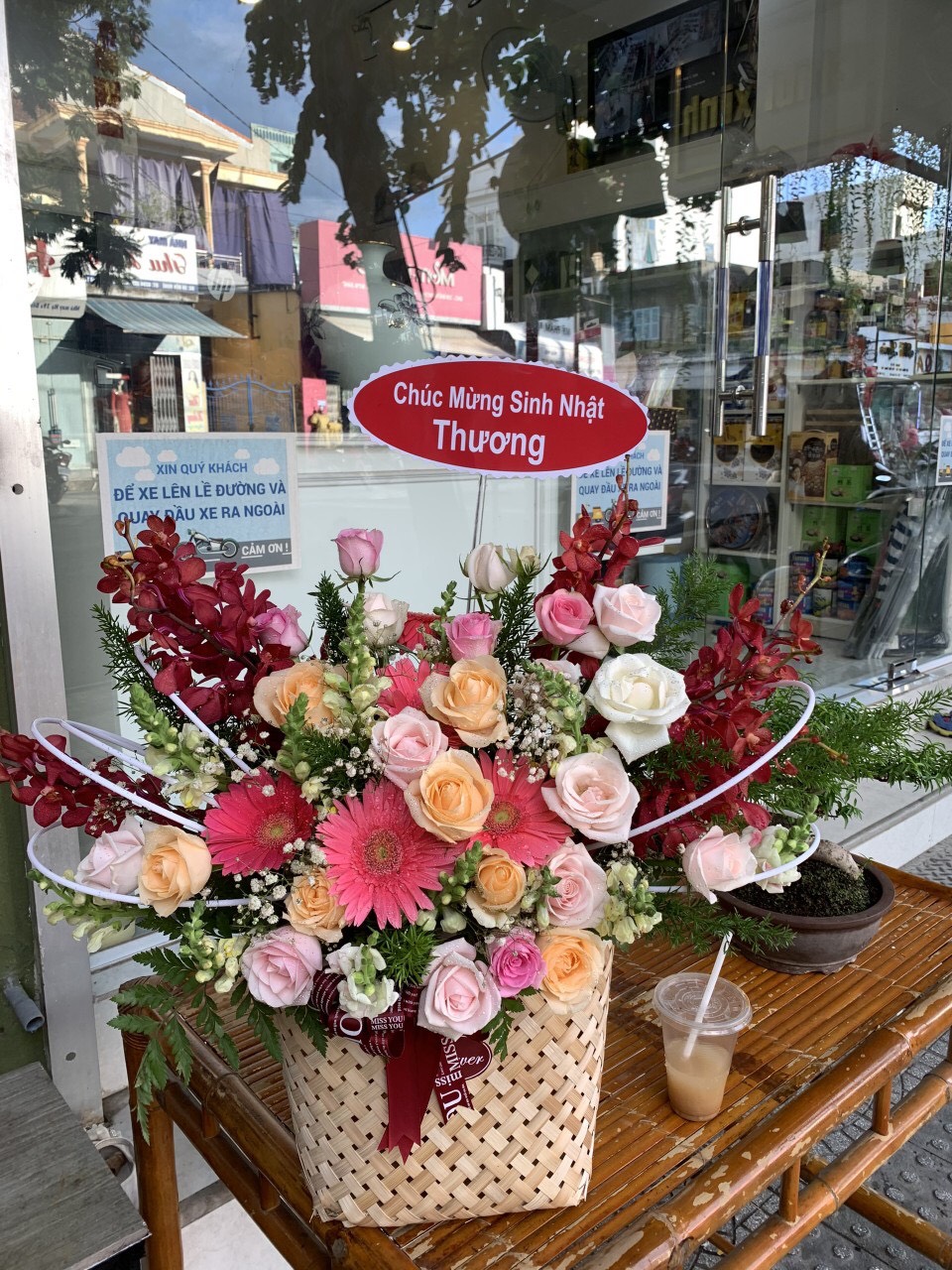 Cửa hàng hoa Tam Kỳ